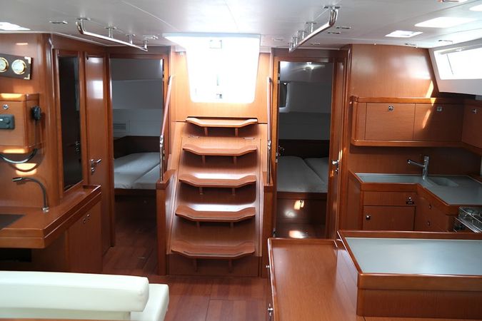 Beneteau Oceanis 55 | The Dreamer
