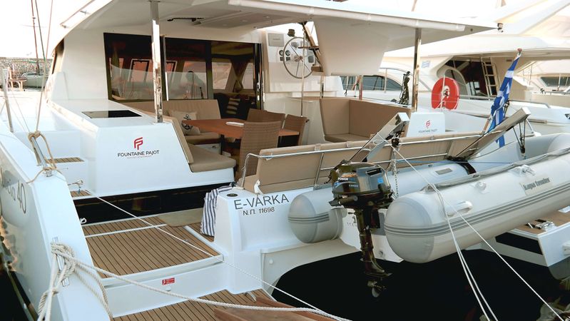 Fountaine Pajot Lucia 40 | E-Varka