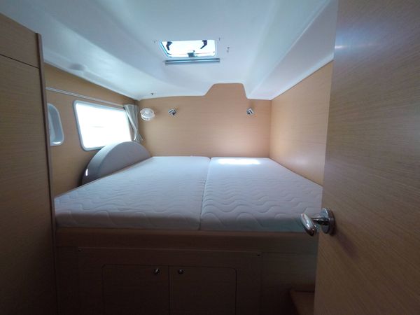 Lagoon 380 S2 | My Elisabeth