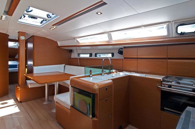Jeanneau Sun Odyssey 449 | Adria Wave