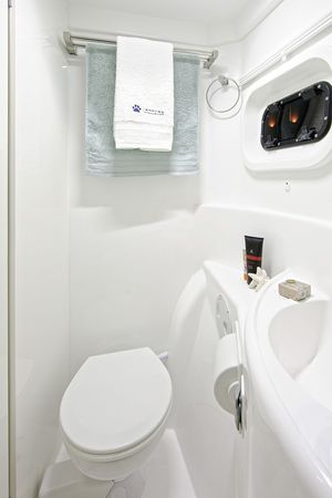 Leopard 44 | Shangri-La