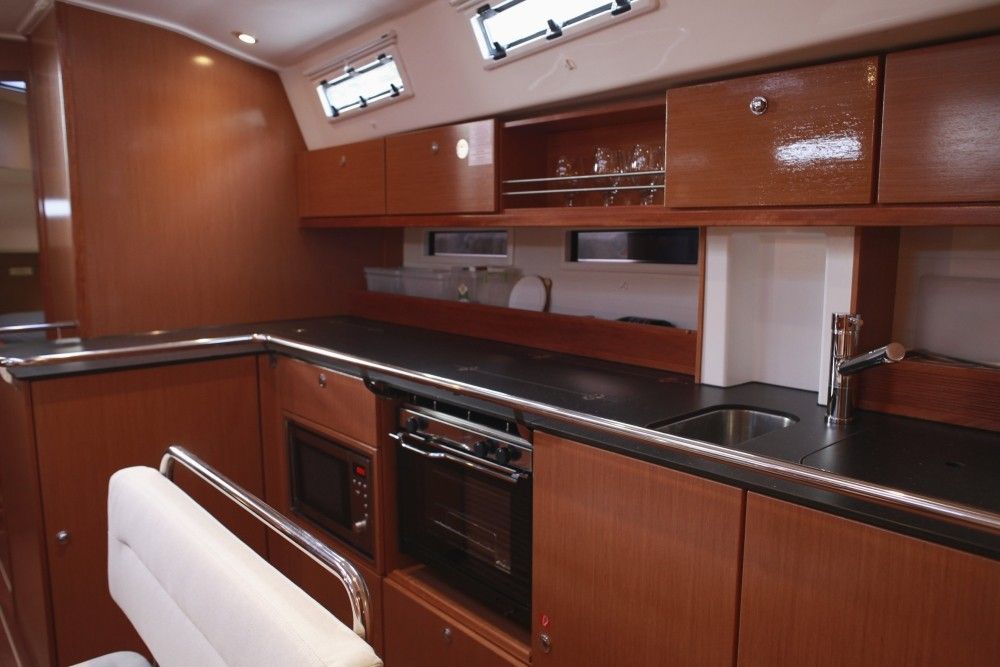 Bavaria Cruiser 45 | Sail Bravo