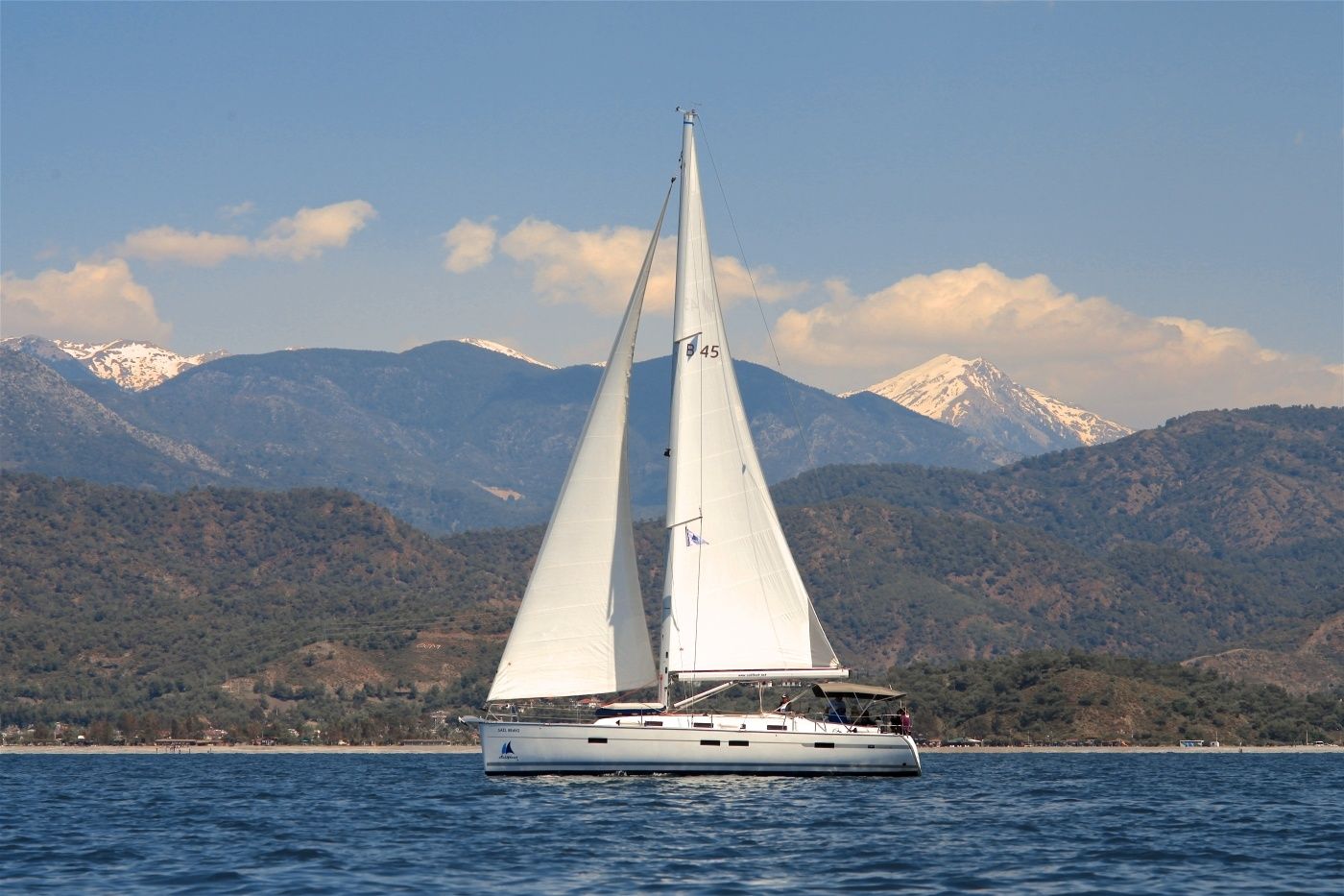 Bavaria Cruiser 45 | Sail Bravo