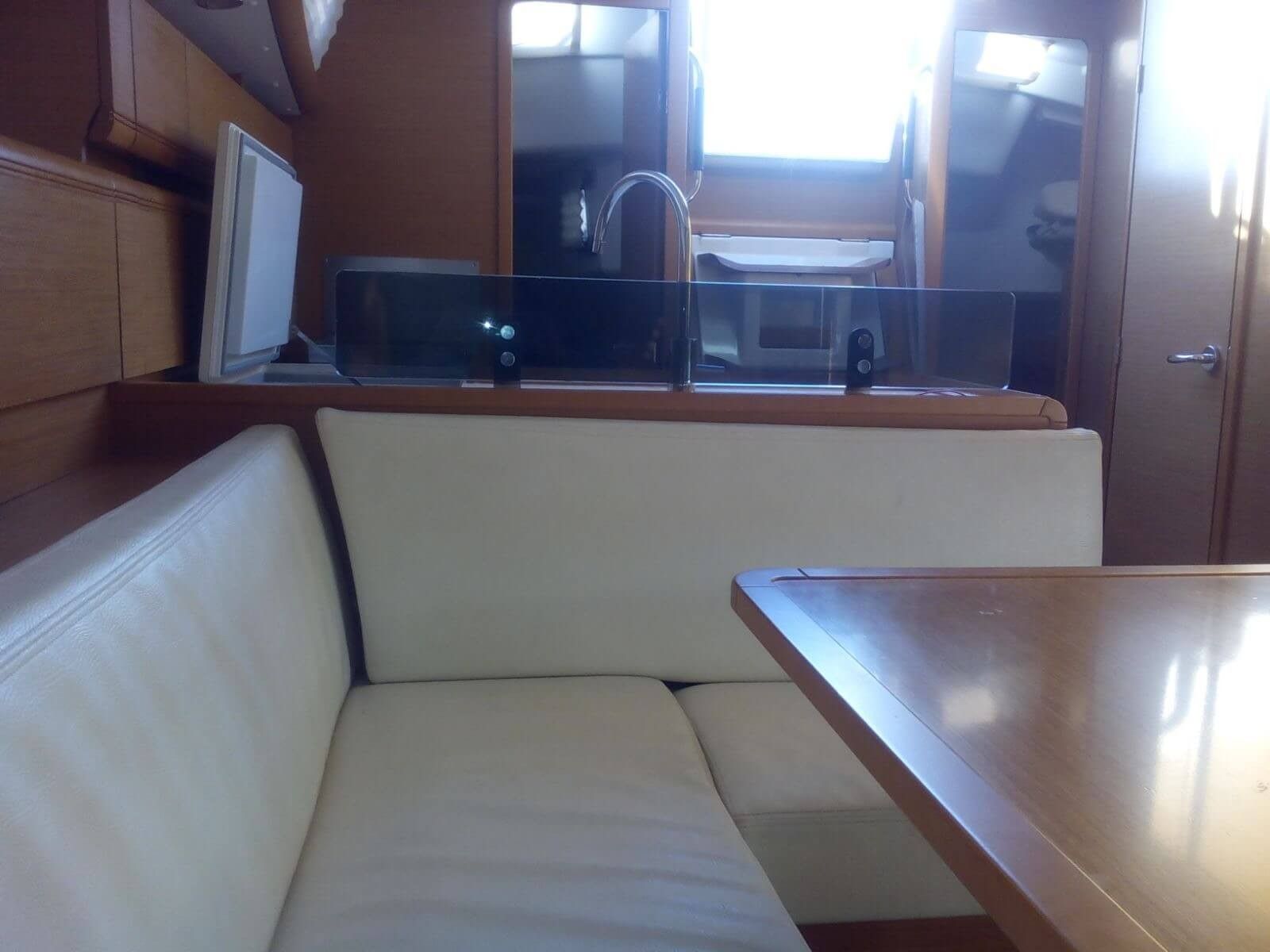 Jeanneau Sun Odyssey 379 | Minerva
