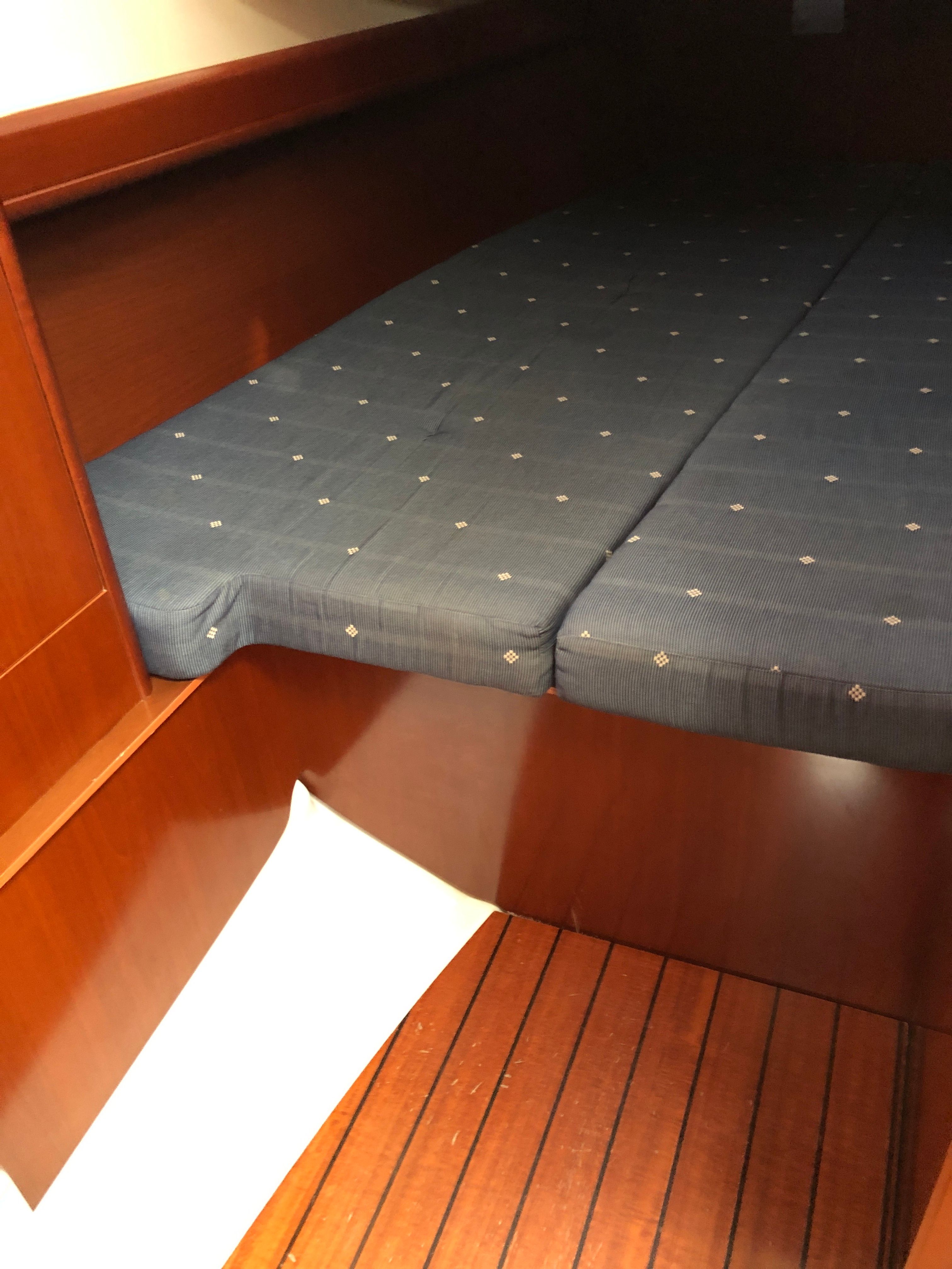 Beneteau Oceanis Clipper 373 | Mirfak