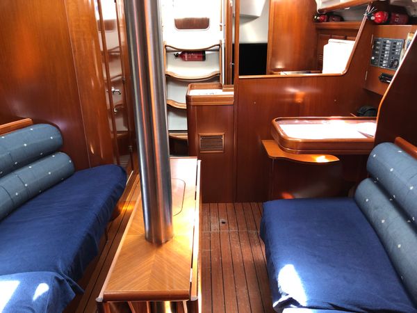 Beneteau Oceanis Clipper 373 | Mirfak