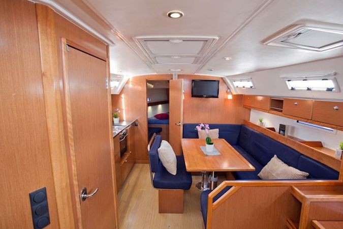 Bavaria Cruiser 41 | Astros