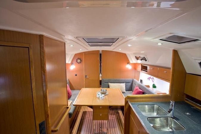 Bavaria Cruiser 36 | Mystic