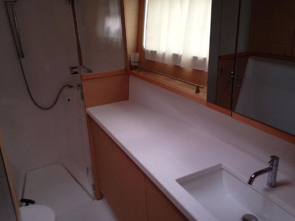 Lagoon 450 F | Donata