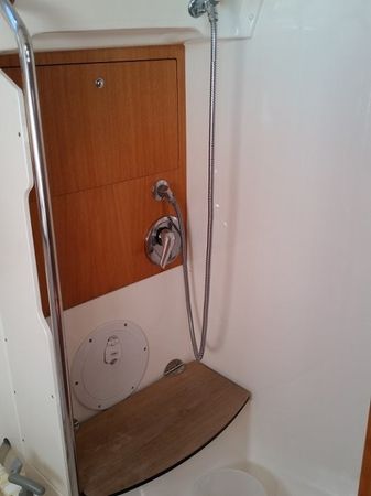 Bavaria Cruiser 46 | Chinook