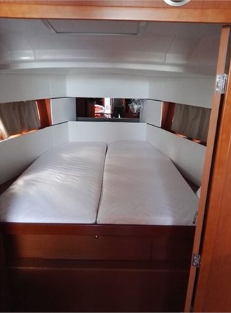 Beneteau Oceanis 38 | Dani