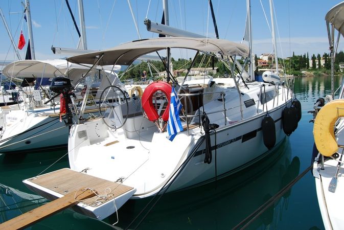 Bavaria Cruiser 37 | Odysseas