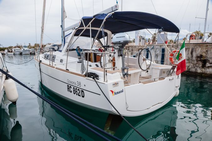 Beneteau Oceanis 38 | Amaral