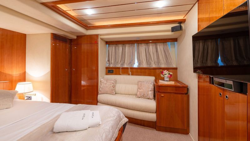 Ferretti 730 | My Marino