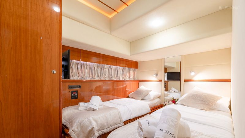 Ferretti 730 | My Marino