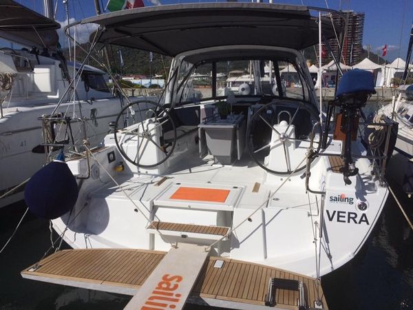 Beneteau Oceanis 41.1 | Vera