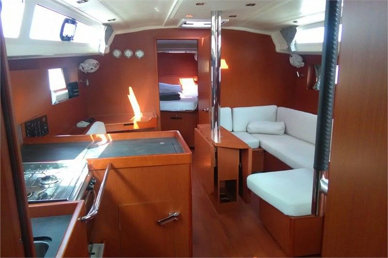 Beneteau Oceanis 41.1 | Vera