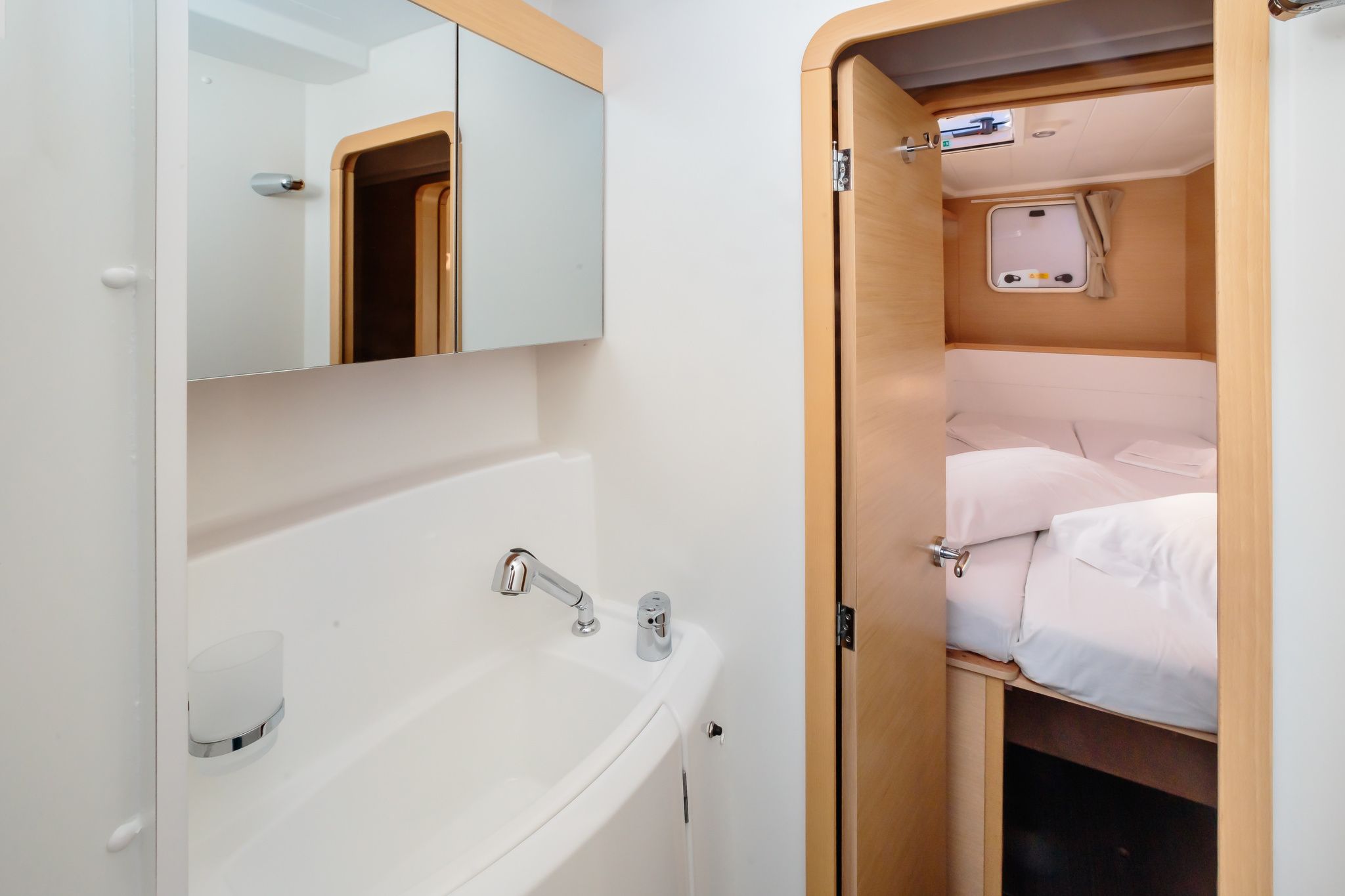 Lagoon 400 S2 | Auster