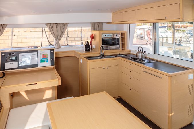 Lagoon 400 S2 | Adorable