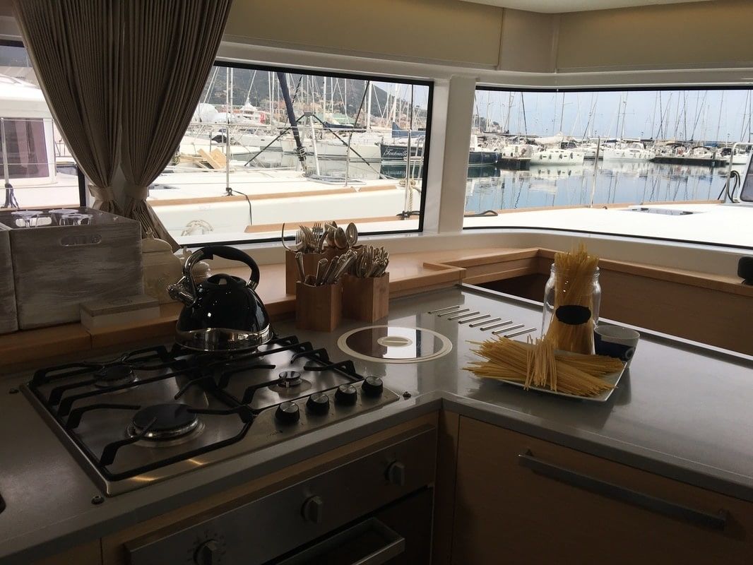 Lagoon 52 F | Summertime