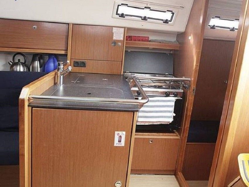 Beneteau Oceanis Clipper 343 | Tombo