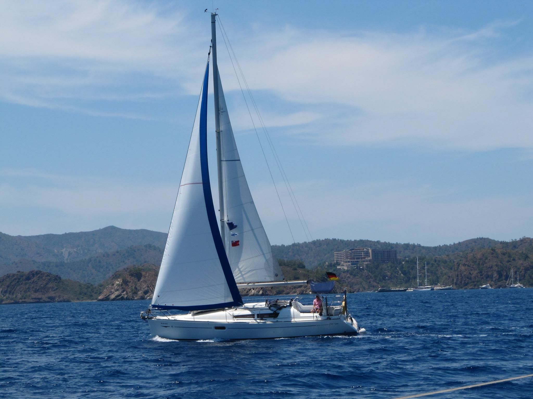 Jeanneau Sun Odyssey 36 | Blue Sky