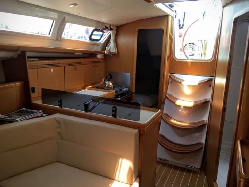 Jeanneau Sun Odyssey 36 | Scooby-Doo