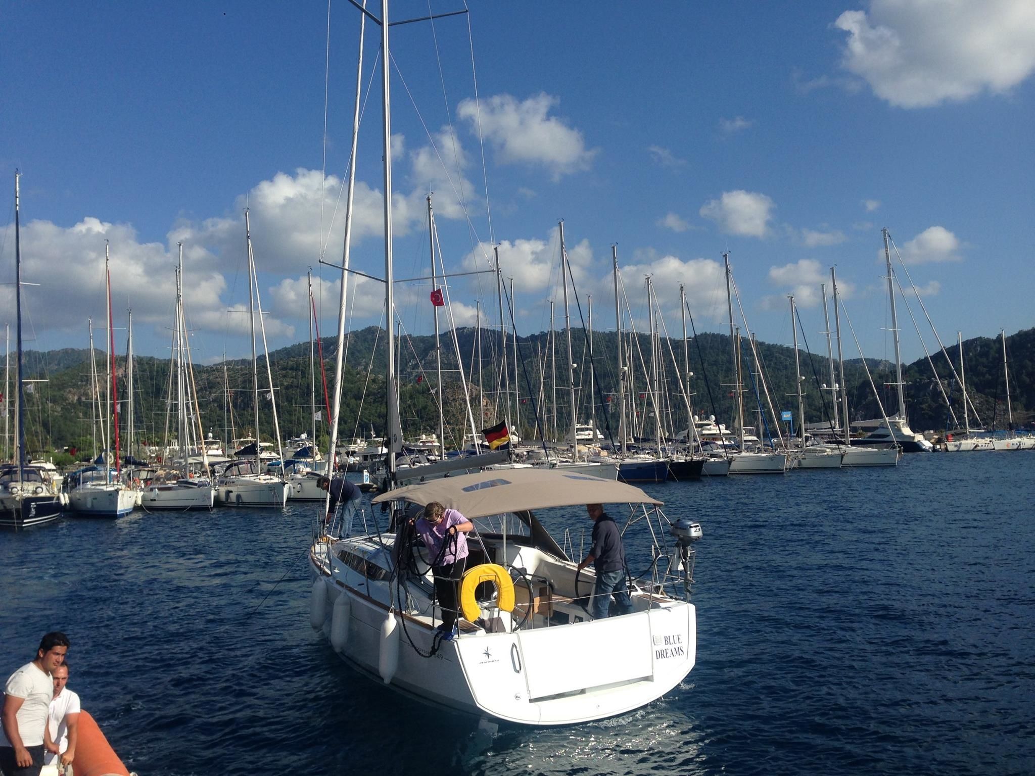 Jeanneau Sun Odyssey 349 | Blue Dreams