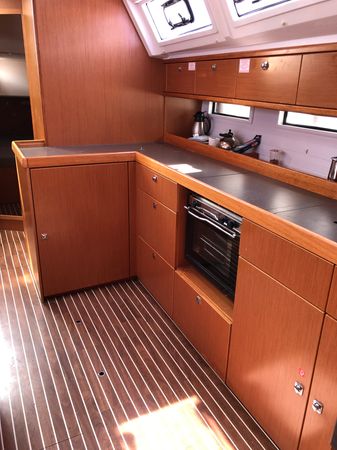 Bavaria Cruiser 46 | Sadira