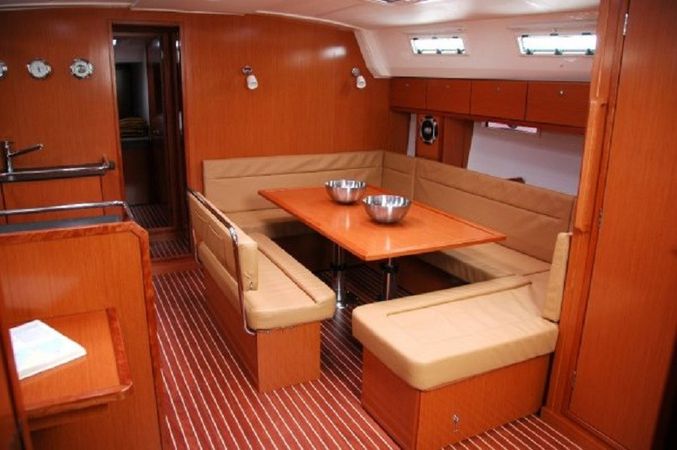 Bavaria Cruiser 50 | Zaurak