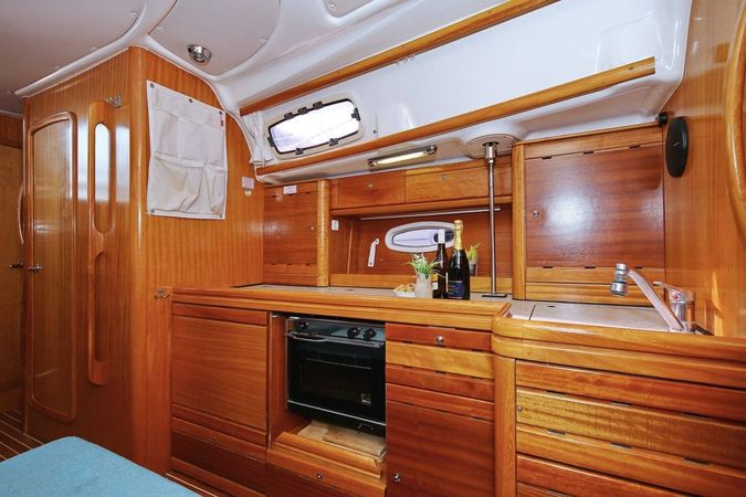 Bavaria 39 Cruiser | Anna Maria