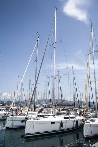 Hanse 415 | Kuro Siwo