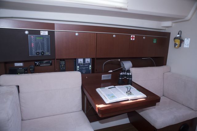 Hanse 415 | Kuro Siwo