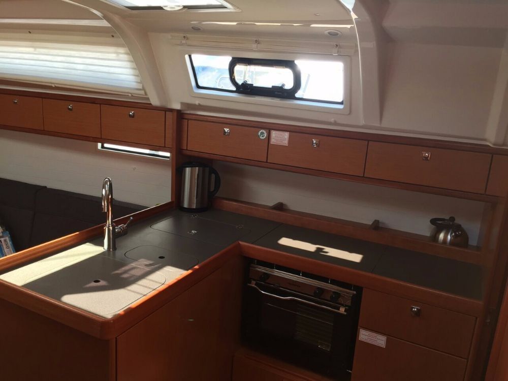 Bavaria Cruiser 37 | Anemos