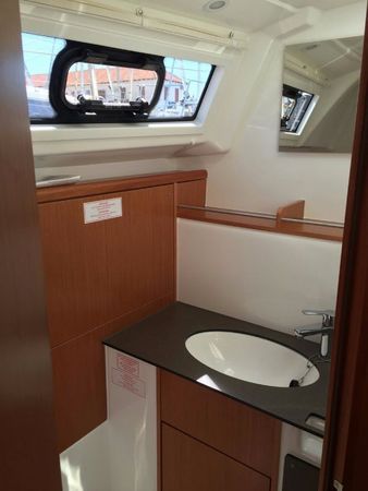 Bavaria Cruiser 37 | Anemos