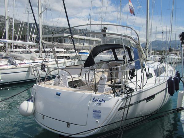 Bavaria Cruiser 37 | Sesula