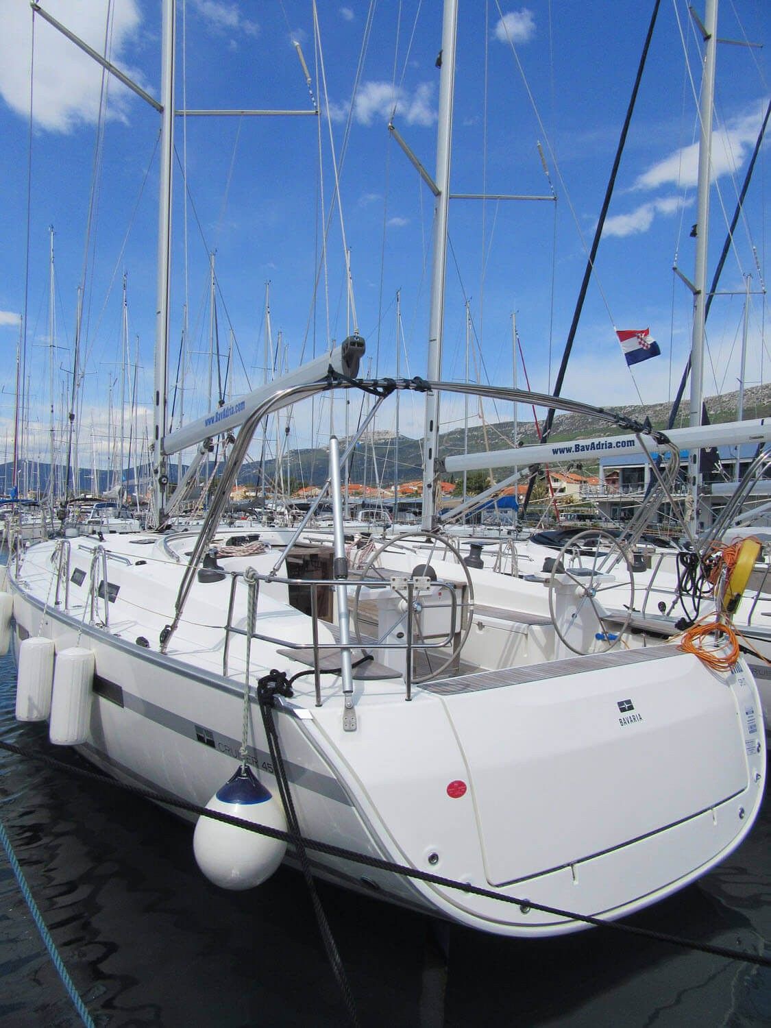 Bavaria Cruiser 45 | Tiha