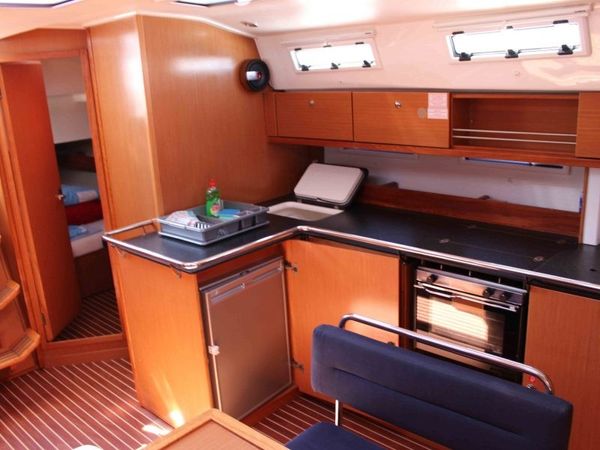 Bavaria Cruiser 45 | Tiha