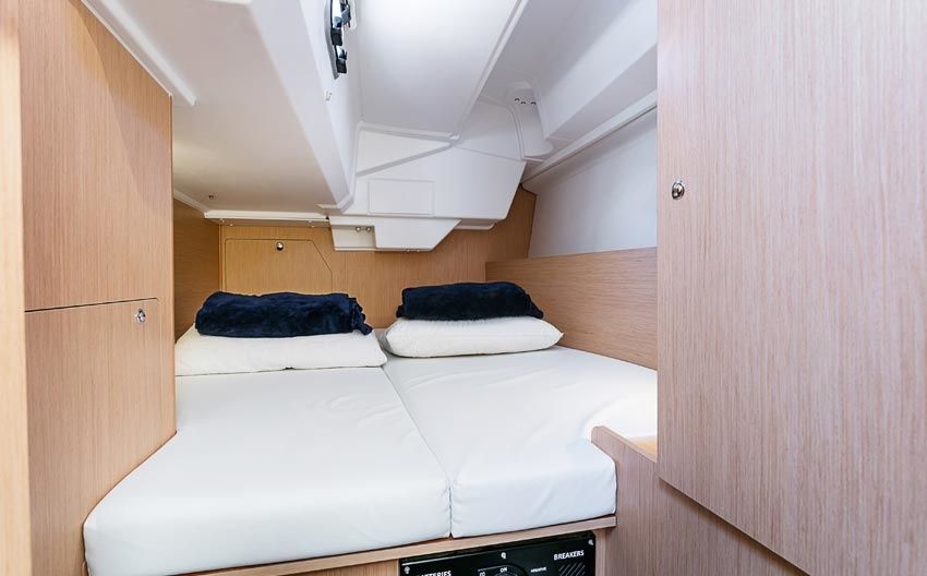 Beneteau Oceanis 38 | Marta