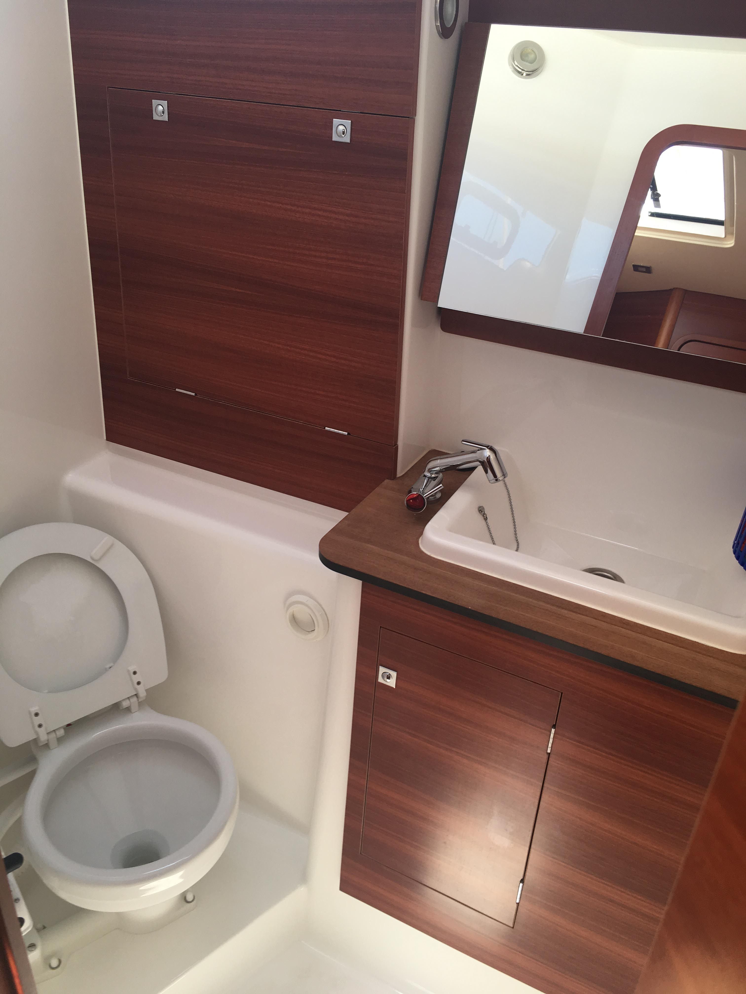 Dufour 460 GL | Erco