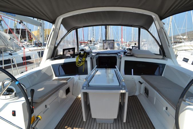 Beneteau Oceanis 48 | Cheeky Lady