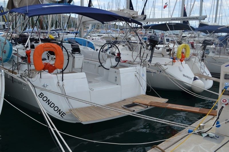 Segelbåt Jeanneau Sun Odyssey 449 Bondone att hyra - Kroatien 