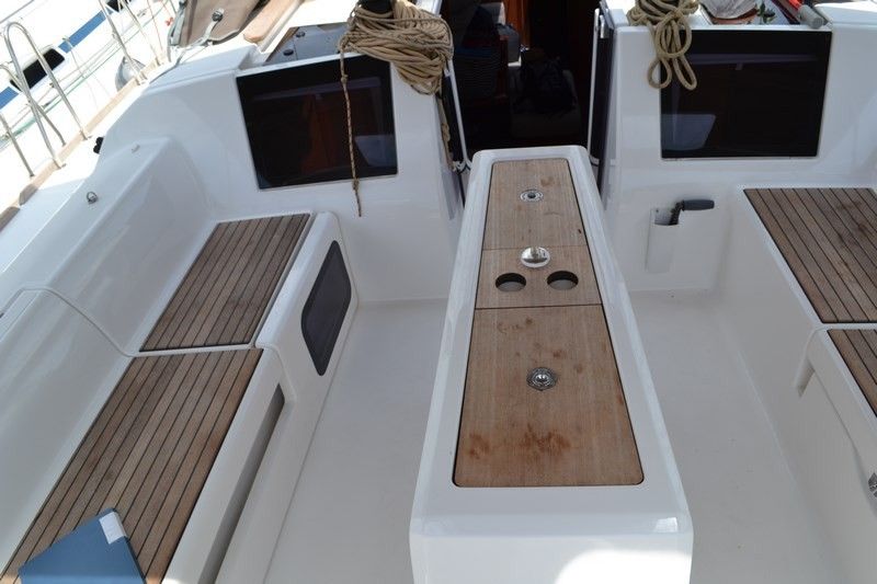 Dufour 460 GL | Hobbes