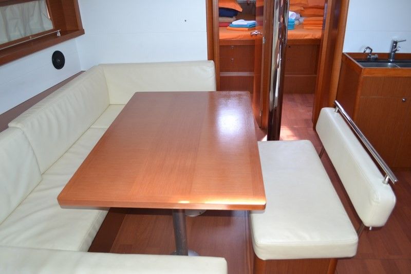 Beneteau Oceanis 48 | Lastovo