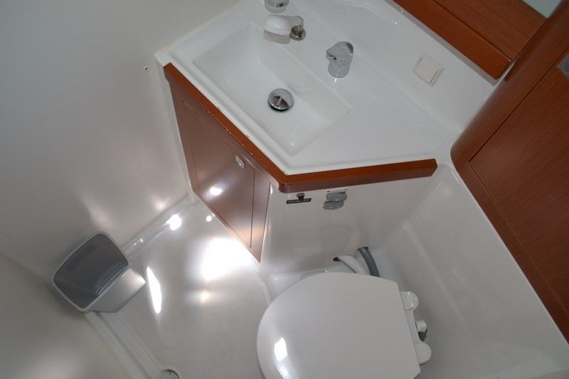 Beneteau Oceanis 48 | Lastovo