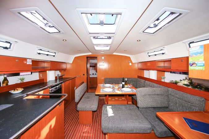 Bavaria Cruiser 45 | Aries