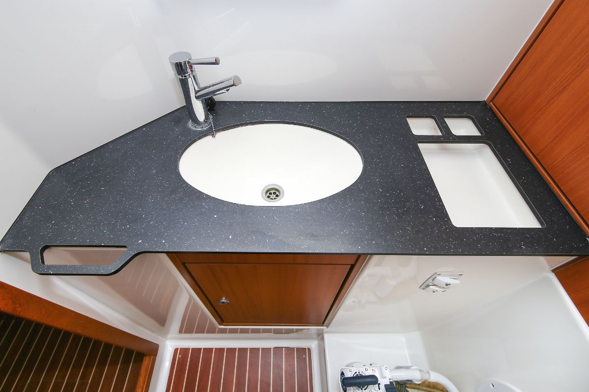 Bavaria Cruiser 45 | Aries