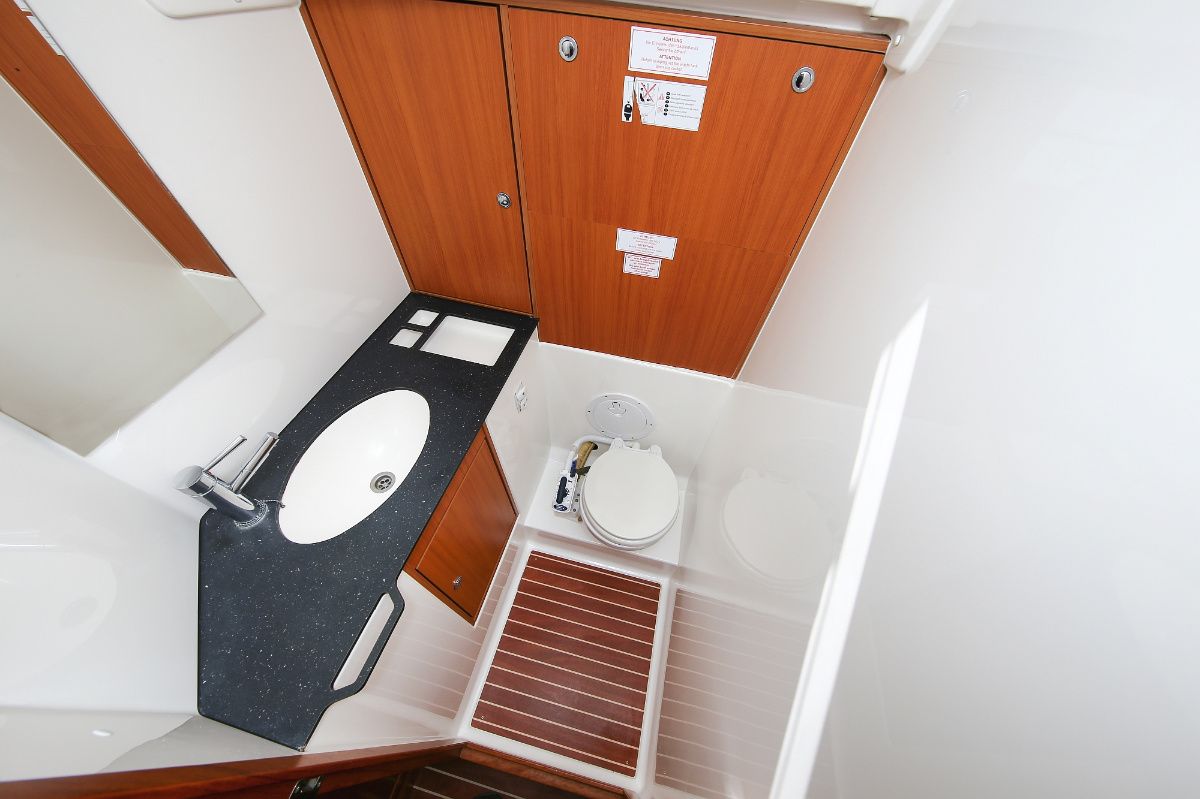 Bavaria Cruiser 45 | Aries