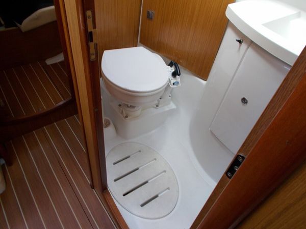 Jeanneau Sun Odyssey 39 | Nomad