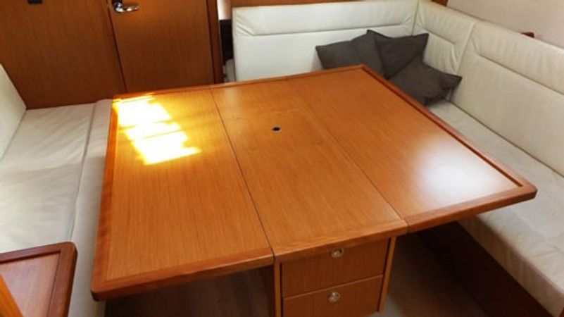 Bavaria Cruiser 36 | Kiwi